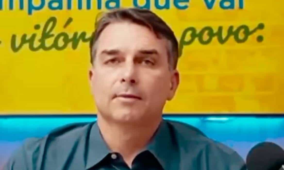 Flávio Bolsonaro acusa STF e Alcolumbre de articularem "ação ilegal" contra ele (Foto: Instagram)