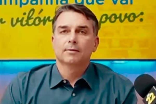 Flávio Bolsonaro amplia maior índice de rejeição entre candidatos, aponta BTG/Nexus