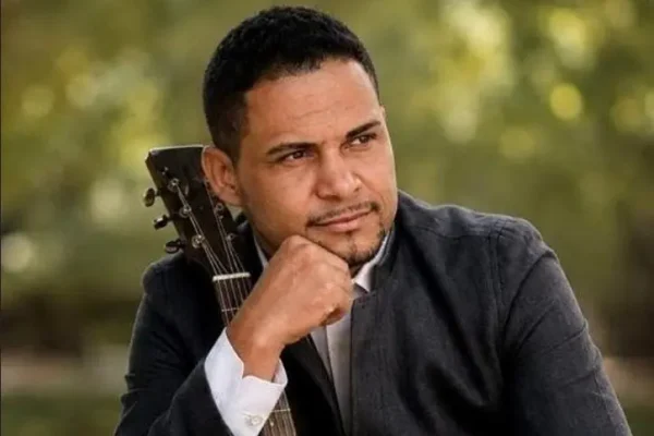 Cantor gospel é assassinado após suposto encontro com adolescente
