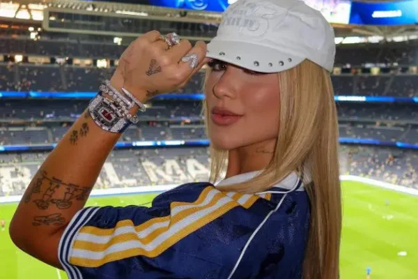 Virginia Fonseca chega a Madri e recebe mensagem romântica de Vini Jr.