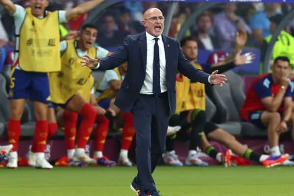 Campeão mundial De la Fuente estende contrato com Espanha até a Copa ‘caseira’ de 2030, diz TV