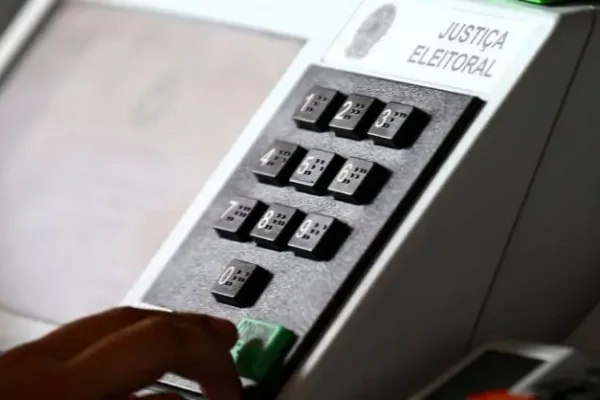76% dos eleitores dizem estar decididos sobre voto à Presidência, revela Datafolha