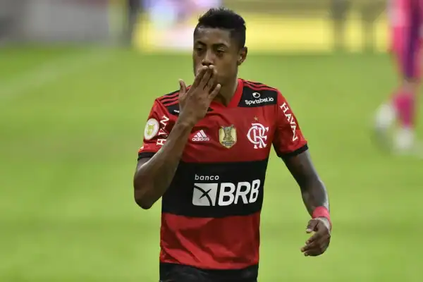 Atlético-MG empata com Chapecoense e vê G-4 do Brasileirão se distanciar