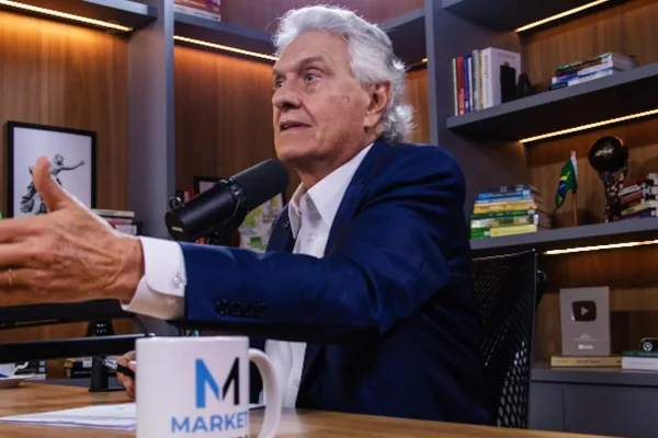 Ronaldo Caiado afirma que Lula e Flávio têm lado no Supremo e questiona segundo turno
