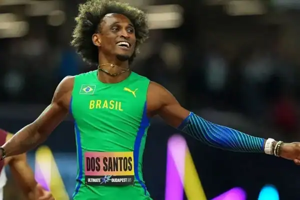 Alison dos Santos conquista ouro nos Jogos Sul-Americanos, mas não supera recorde brasileiro dos 400m