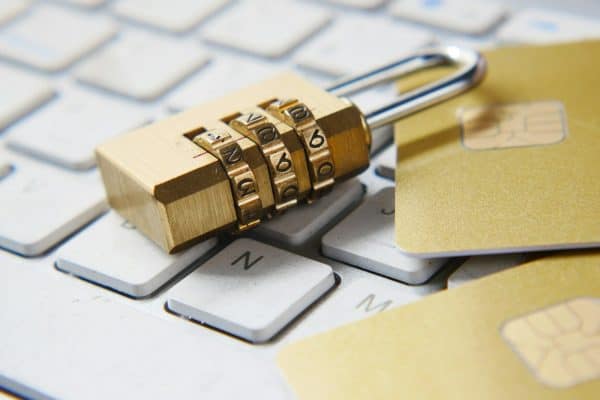 Contas podem ser bloqueadas mais rápido por dívidas; veja o que muda nos bancos