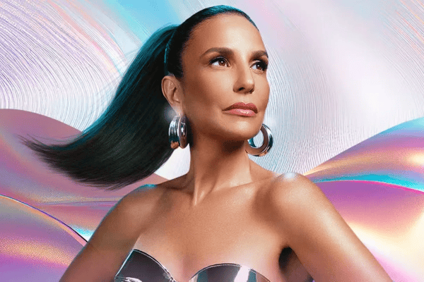 Turnê de Ivete divulga promoção e fãs resgatam polêmica sobre show adiado
