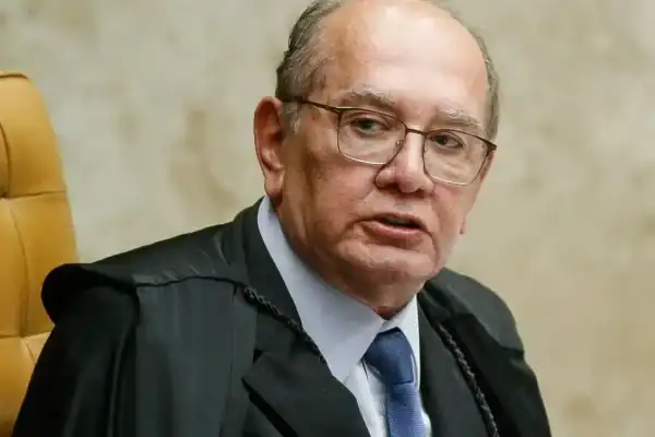 Gilmar Mendes determina inclusão de Renan Santos em debate da TV Globo