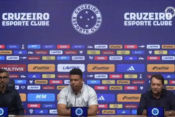 Empréstimo de R$ 28 milhões ao Cruzeiro por fundo de Vorcaro foi solicitado por Ronaldo