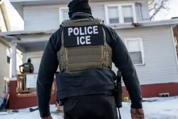 Brasileiro finge ser agente da ICE e é preso nos EUA