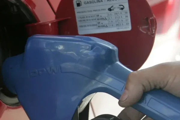 ANP: etanol supera competitividade da gasolina em 10 Estados e no DF