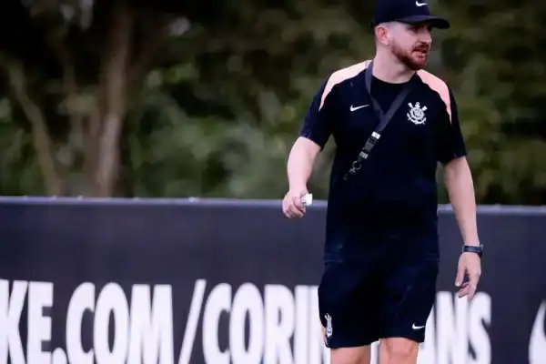William Batista será o técnico do sub-20 que comandará o Corinthians diante do Palmeiras