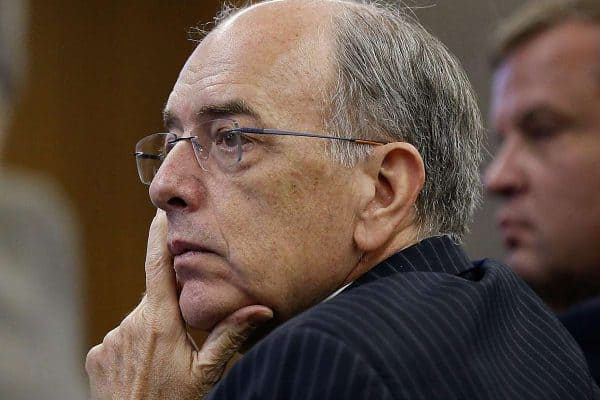 Pedro Parente não revela voto, mas vê em Flávio risco de concentração de poder com a direita no Congresso
