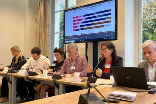 Sociólogo aponta risco de regime totalitário no Brasil