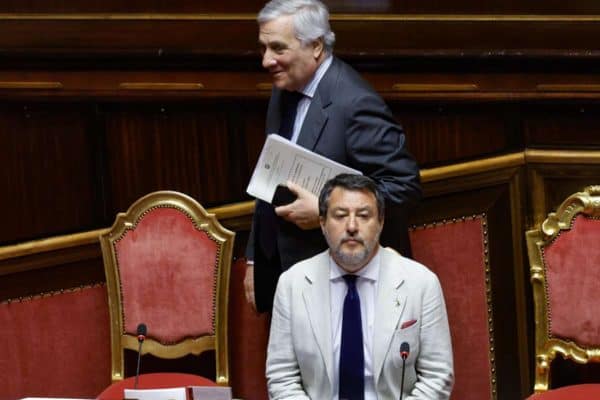 Tajani contraria Salvini e confirma apoio militar italiano à Ucrânia
