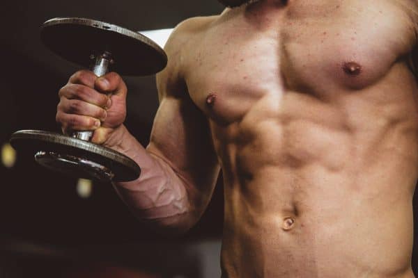 Apenas 36 minutos de treino podem ajudar a ganhar músculos; veja como aproveitar esse tempo